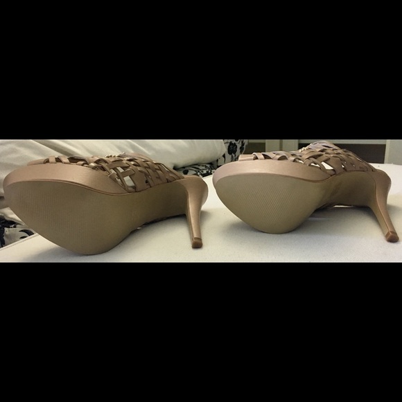 Il Passo Genuine Leather Tan Sandal Made in Brazil - Picture 3 of 5